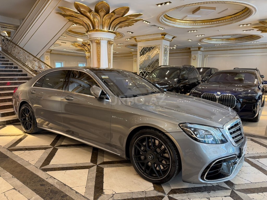 Mercedes S 63 AMG 4MATIC