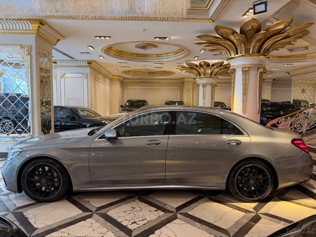 Mercedes S 63 AMG 4MATIC