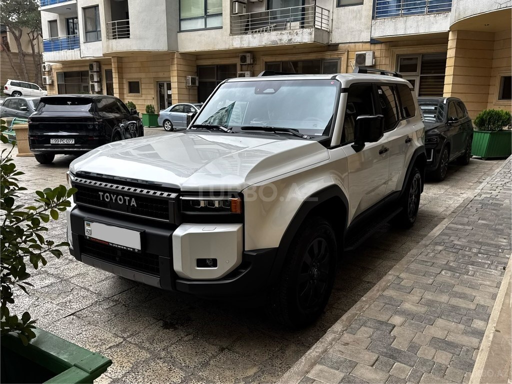 Toyota Land Cruiser Prado