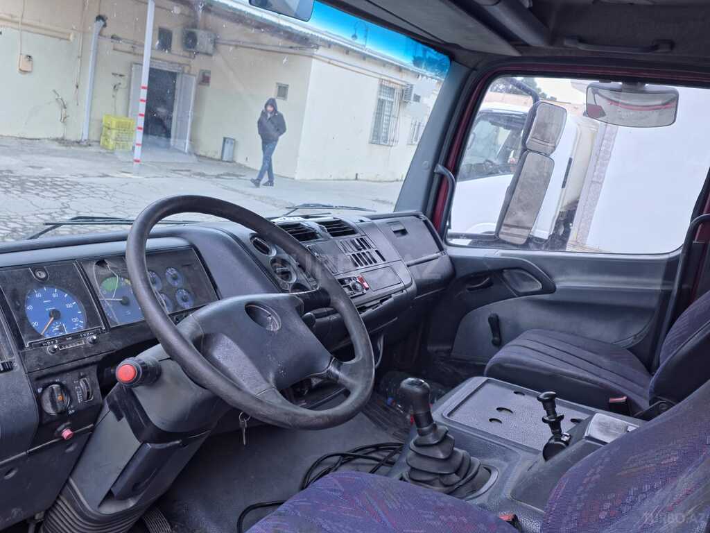 Mercedes Atego 815