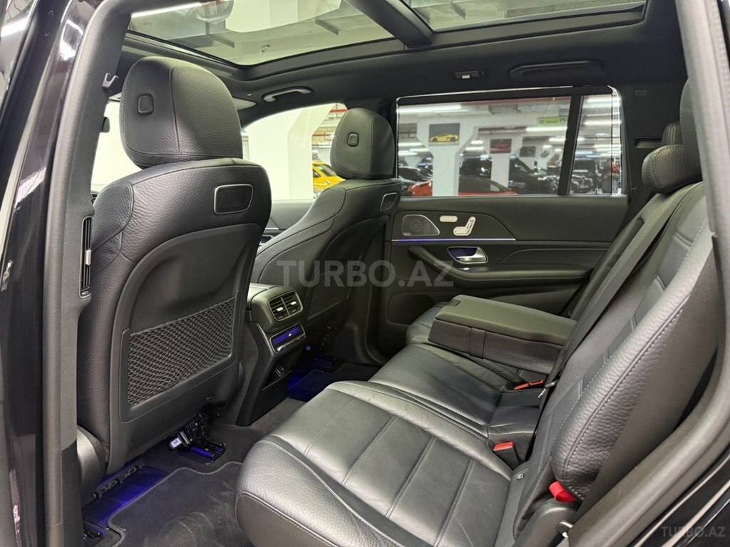 Mercedes GLS 450 4MATIC