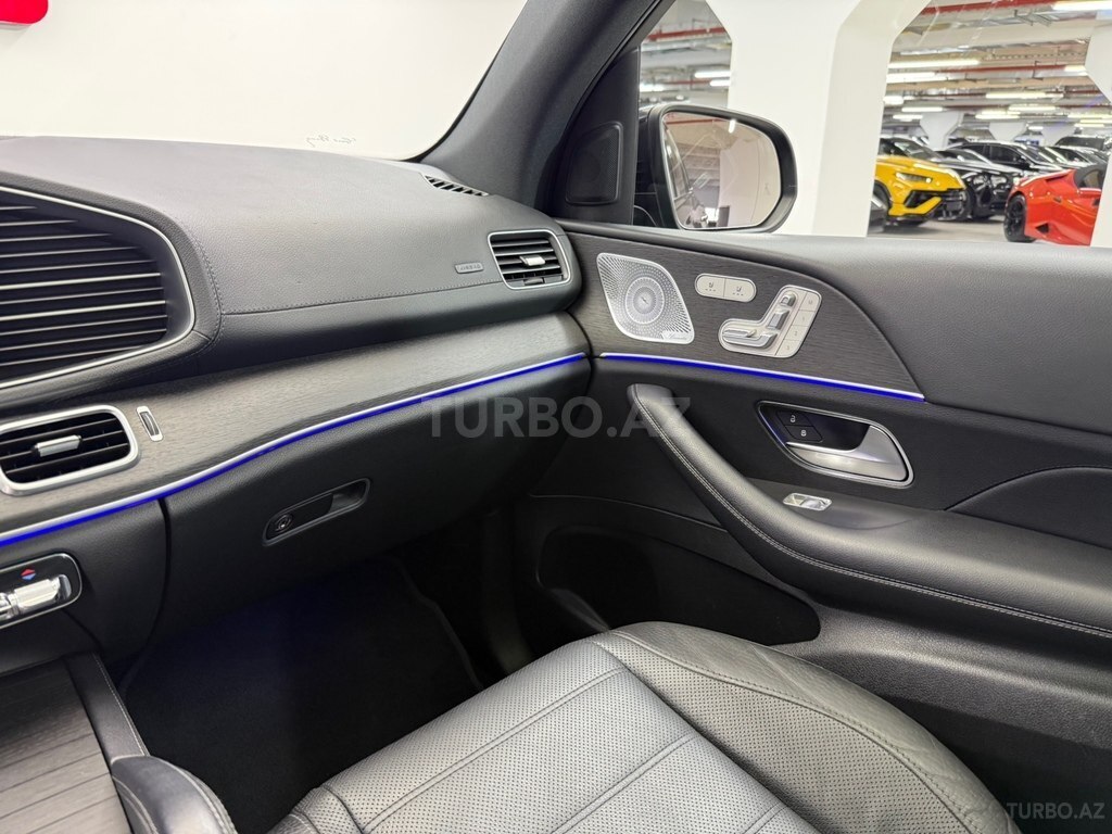 Mercedes GLS 450 4MATIC