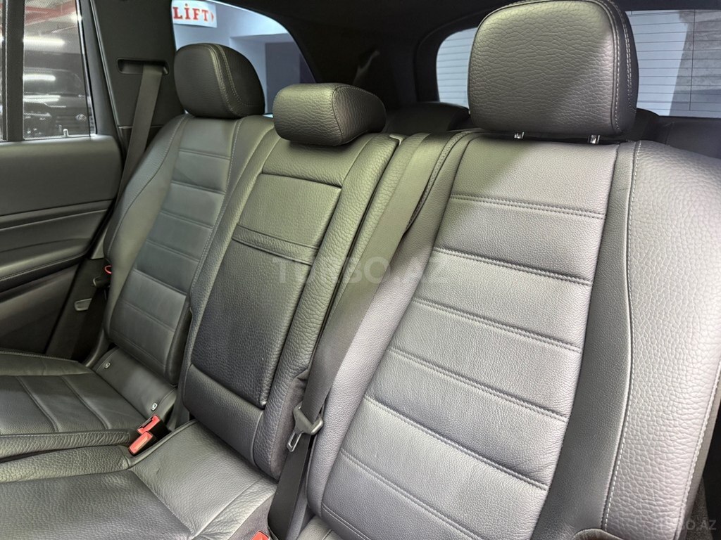 Mercedes GLS 450 4MATIC
