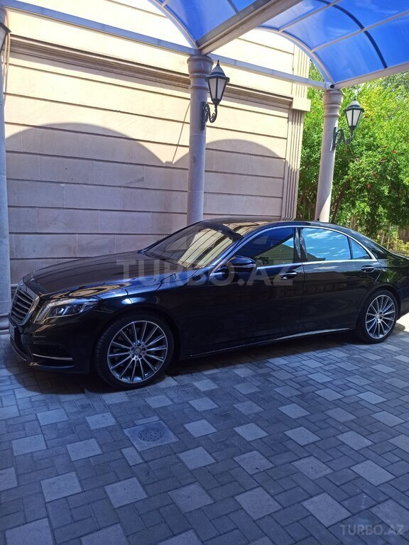 Mercedes S 500