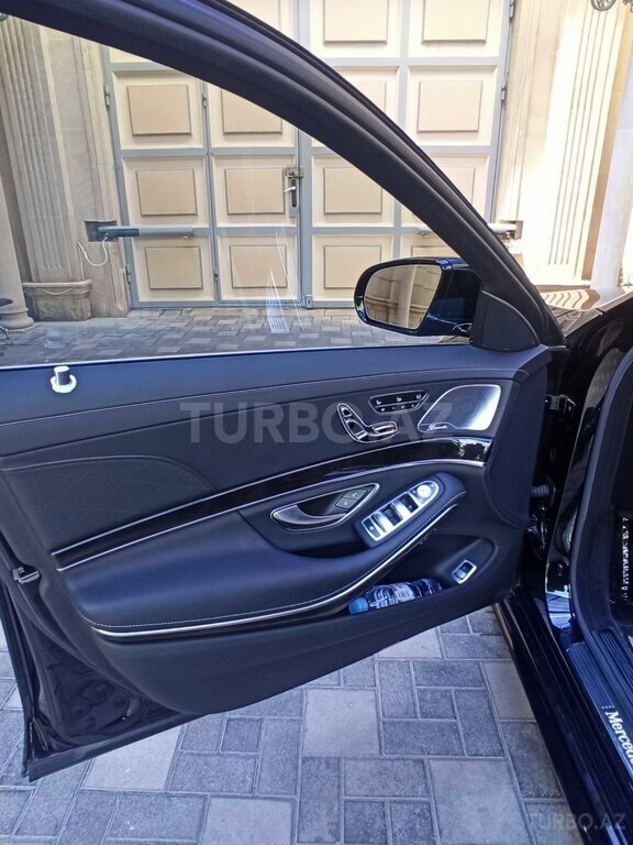 Mercedes S 500