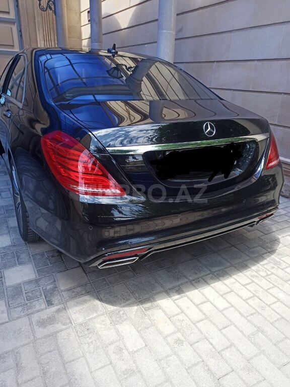 Mercedes S 500