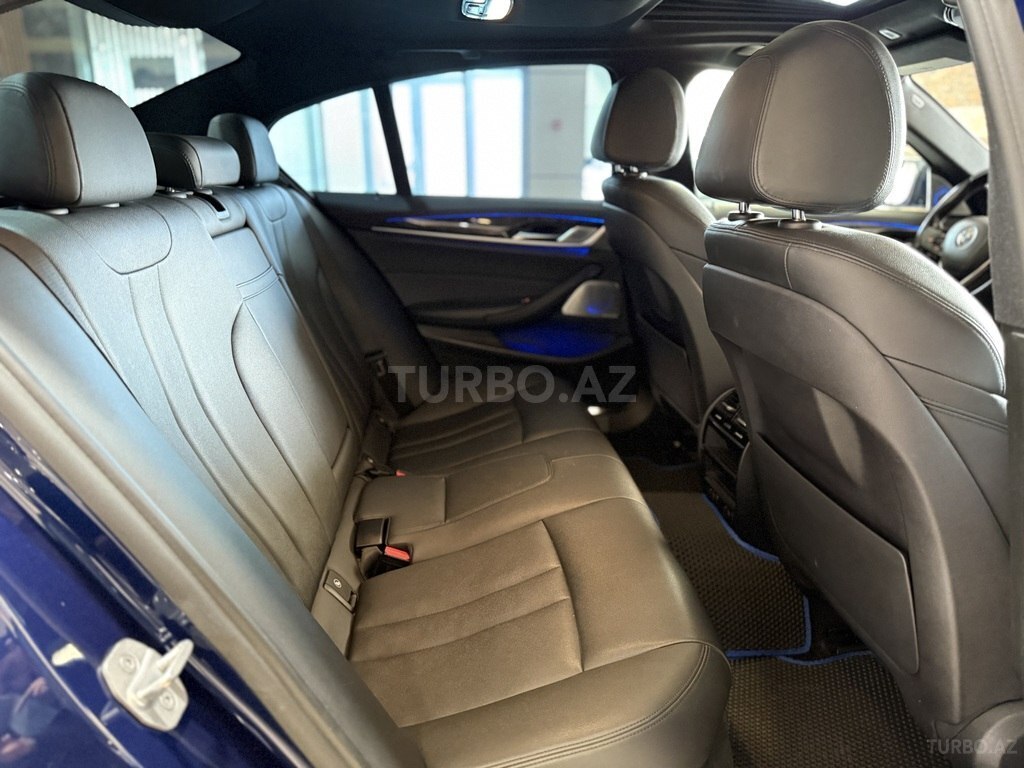 BMW 530