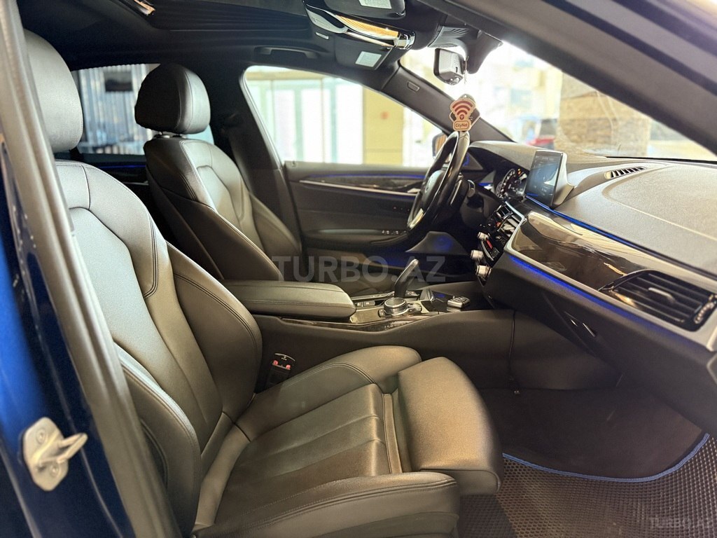 BMW 530