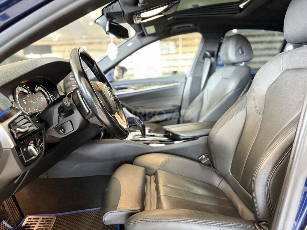 BMW 530