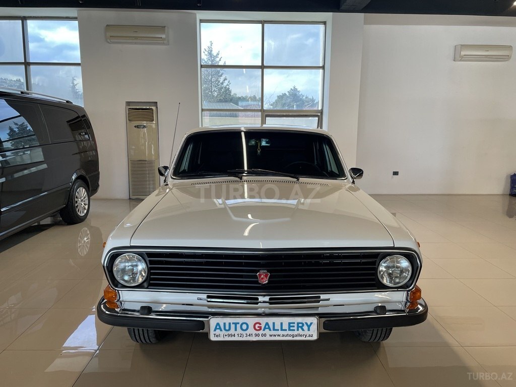 GAZ 24 "Volga"