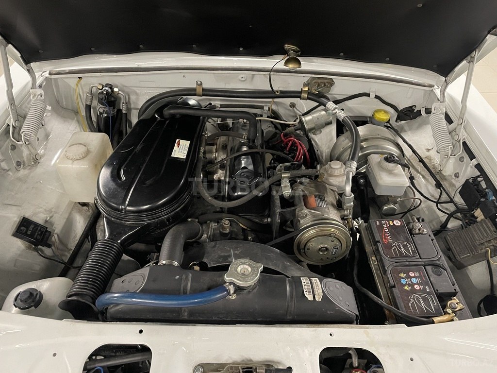 GAZ 24 "Volga"