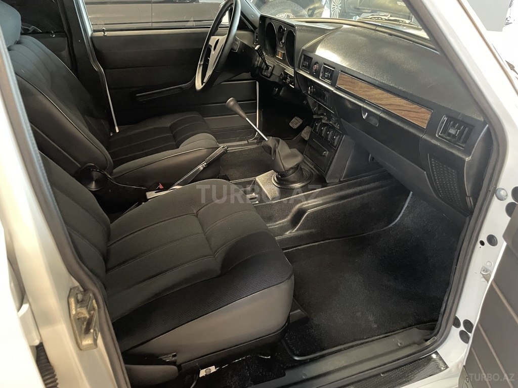 GAZ 24 "Volga"