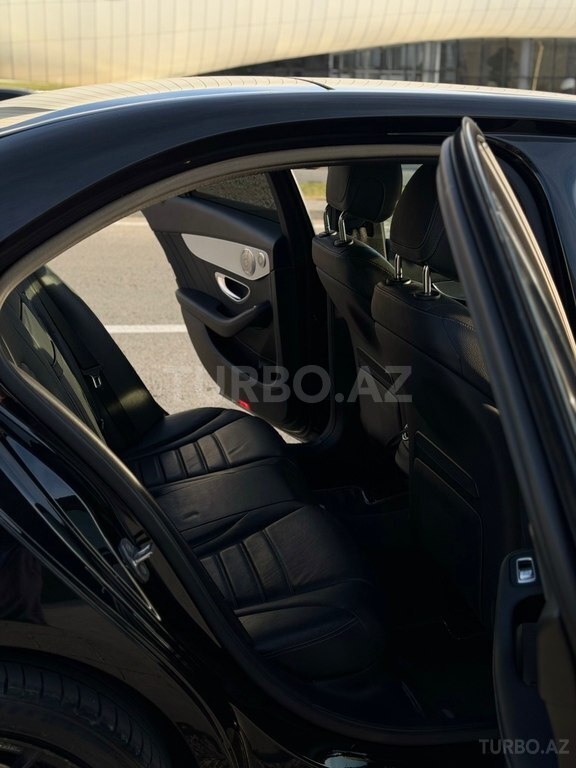 Mercedes C 400 4MATIC