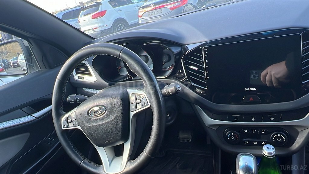 LADA (VAZ) Vesta SW Cross