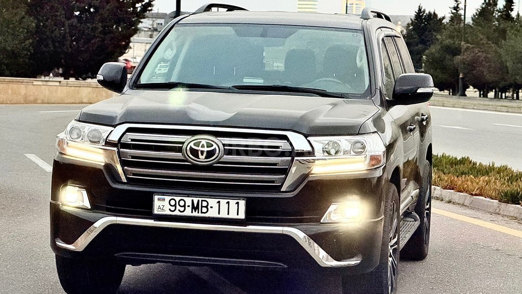 Toyota Land Cruiser