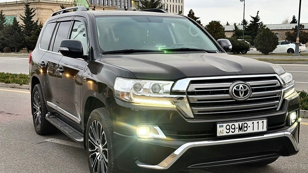 Toyota Land Cruiser