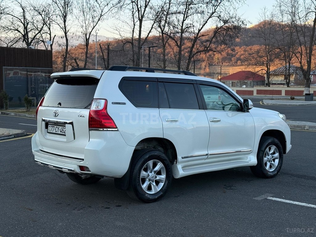 Toyota Land Cruiser Prado