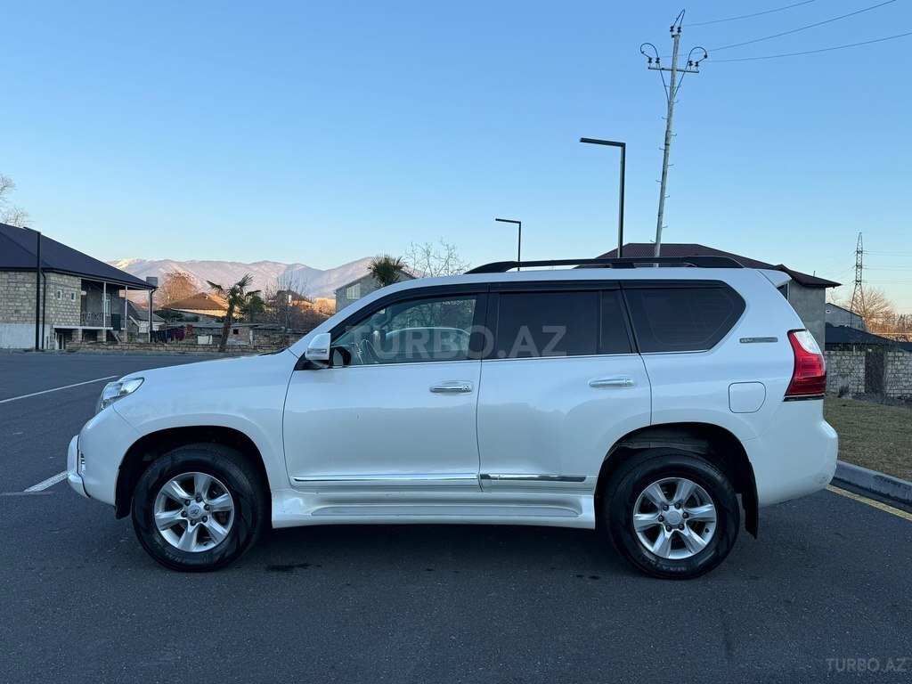 Toyota Land Cruiser Prado