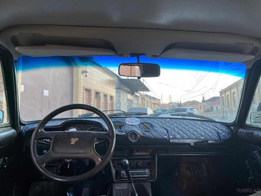 LADA (VAZ) 2106