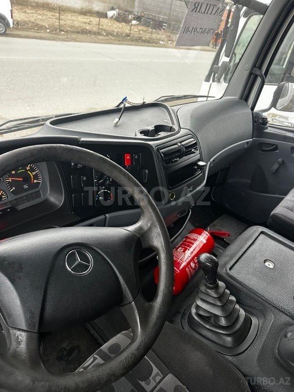 Mercedes Atego 816