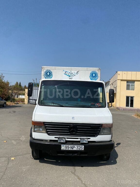 Mercedes Vario