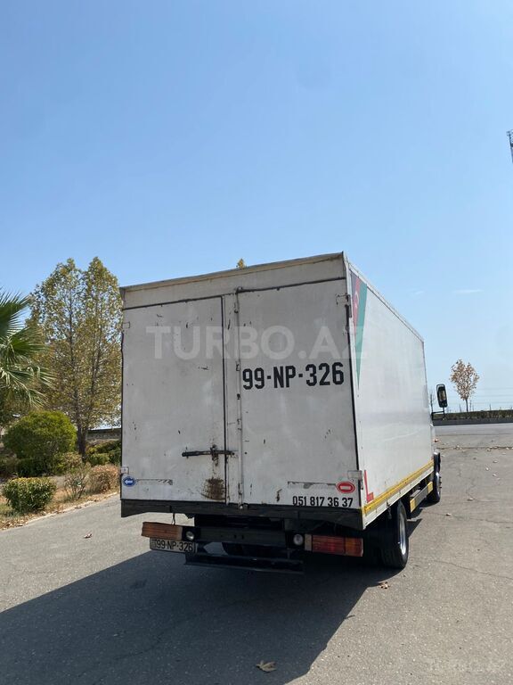 Mercedes Vario