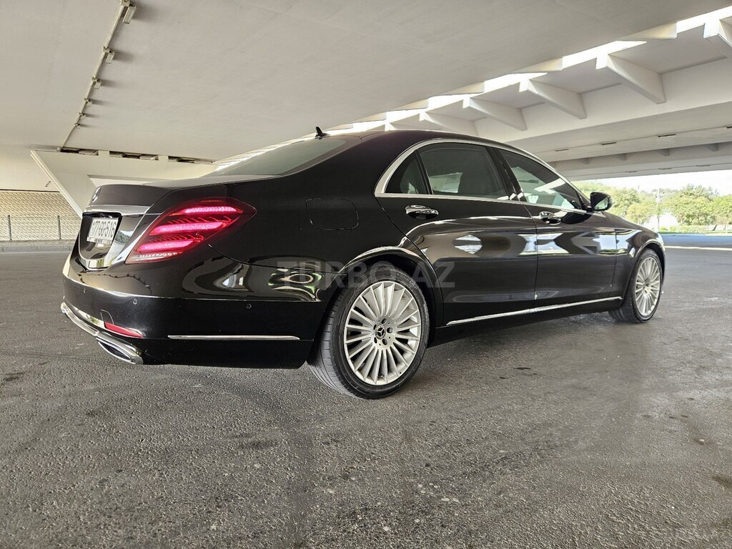 Mercedes S 400 d
