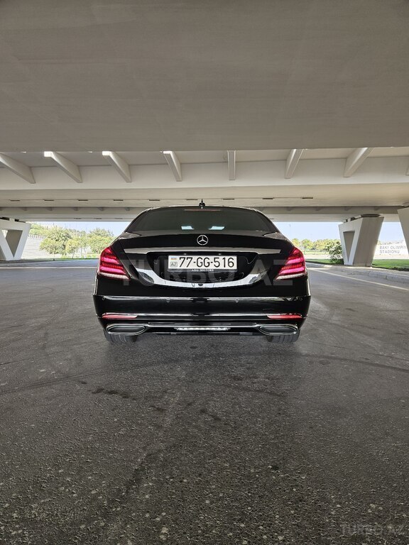 Mercedes S 400 d
