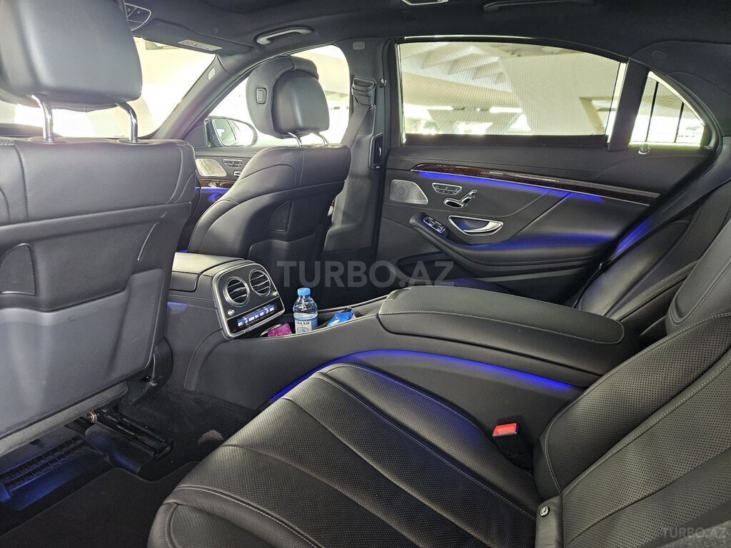 Mercedes S 400 d