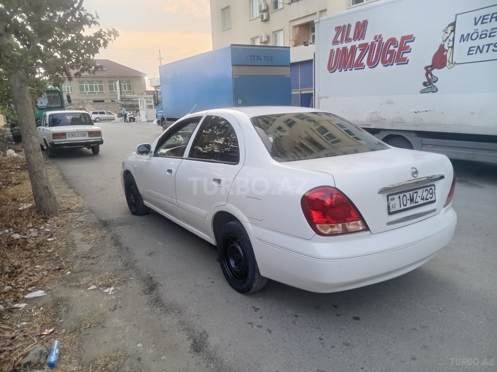 Nissan Sunny