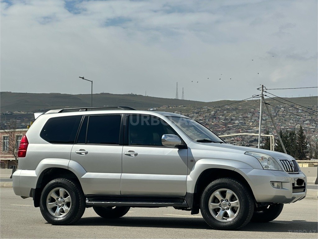 Toyota Land Cruiser Prado