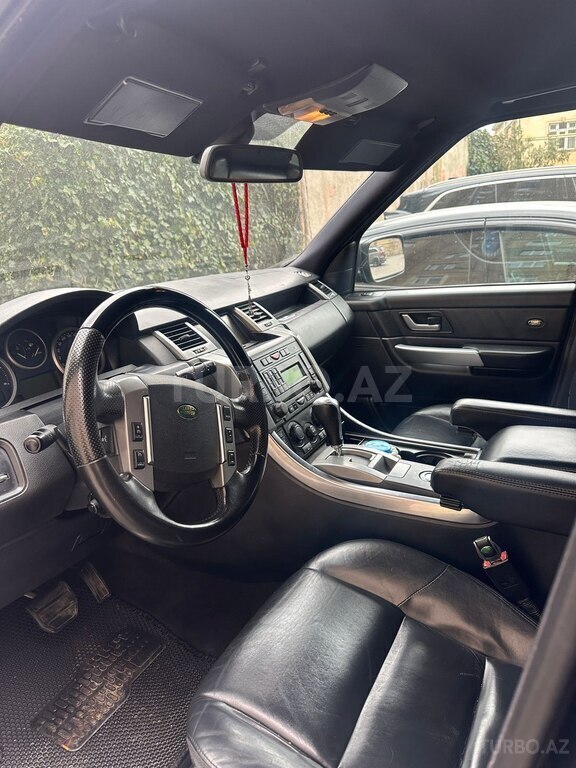 Land Rover RR Sport