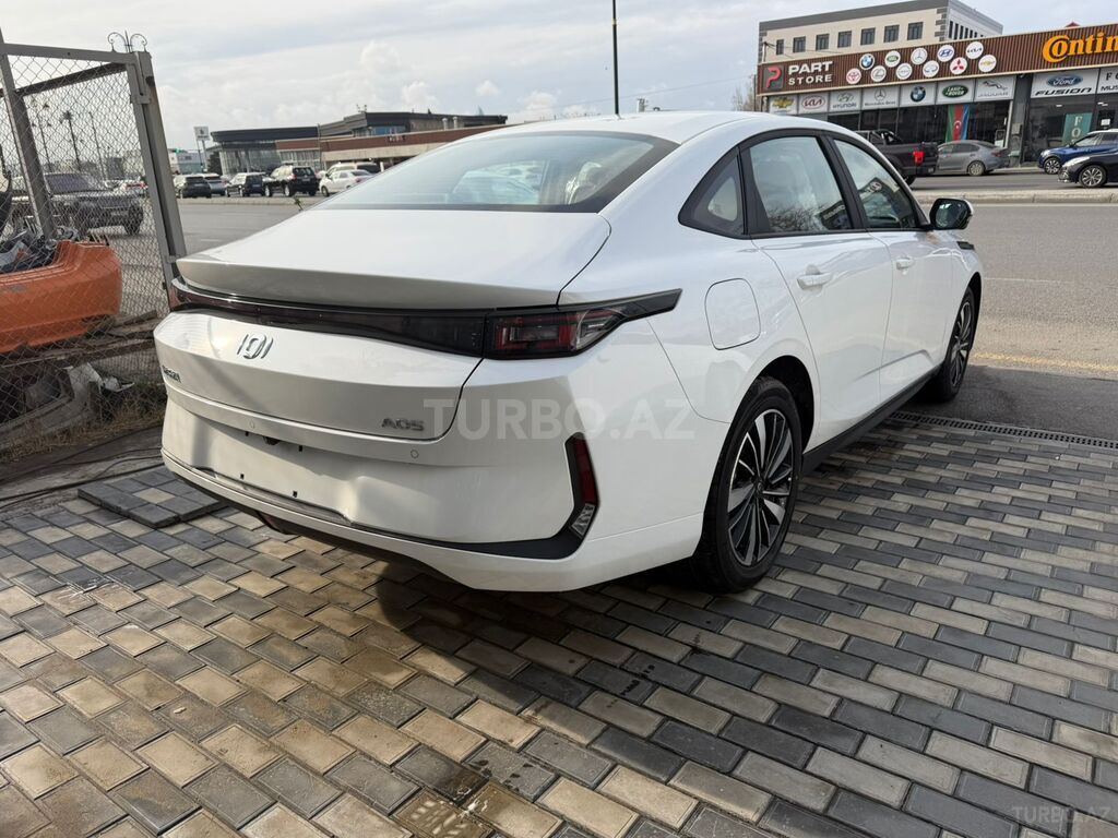 Changan Qiyuan A05
