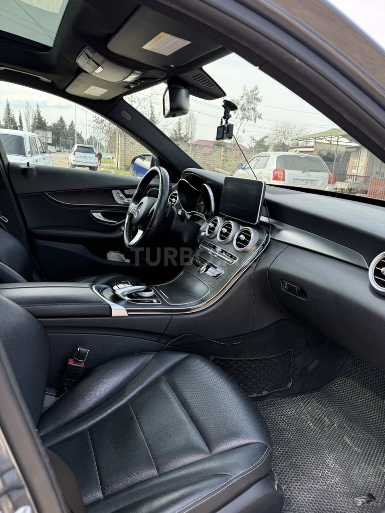 Mercedes C 300 4MATIC