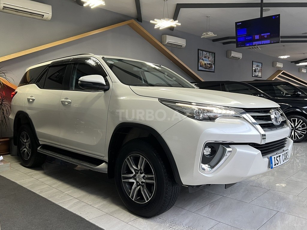 Toyota Fortuner