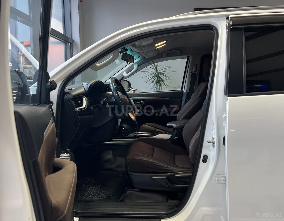 Toyota Fortuner