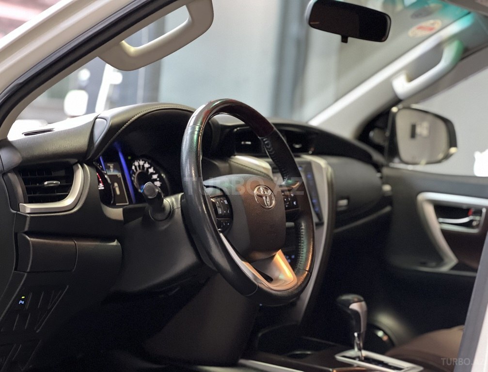 Toyota Fortuner