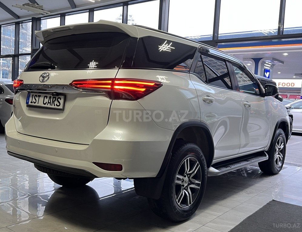 Toyota Fortuner