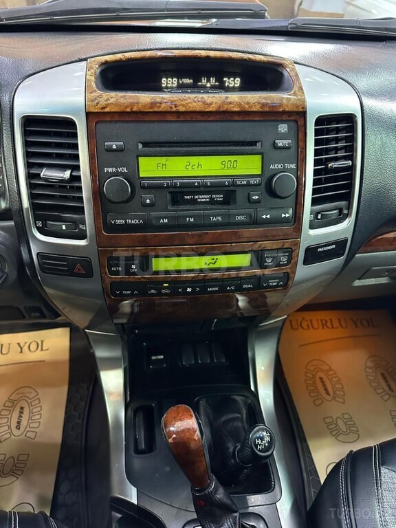 Toyota Land Cruiser Prado