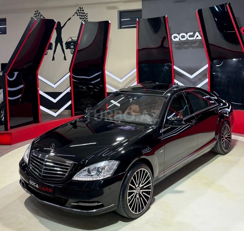 Mercedes S 500