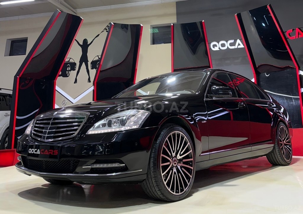 Mercedes S 500