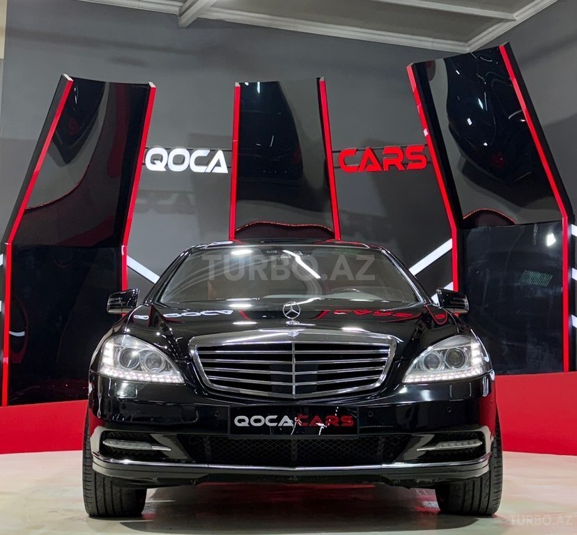 Mercedes S 500