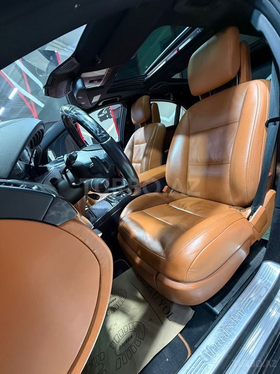 Mercedes S 500