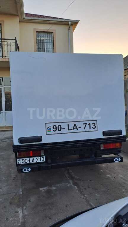 Mercedes Vario