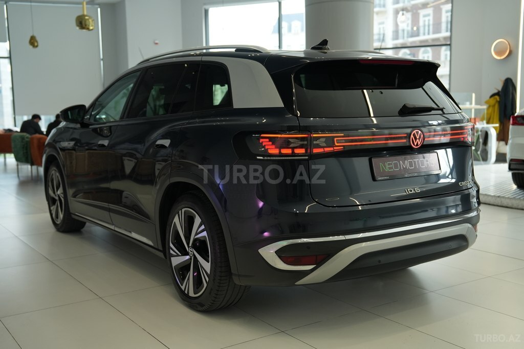 Volkswagen ID.6 Crozz