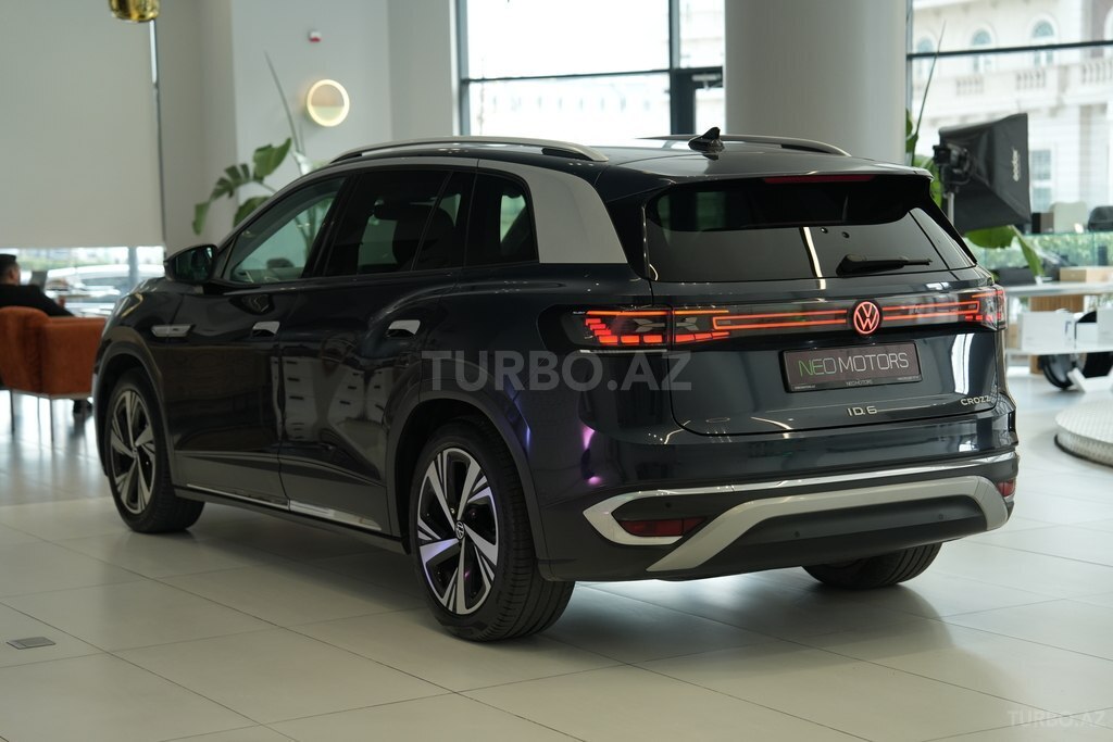Volkswagen ID.6 Crozz