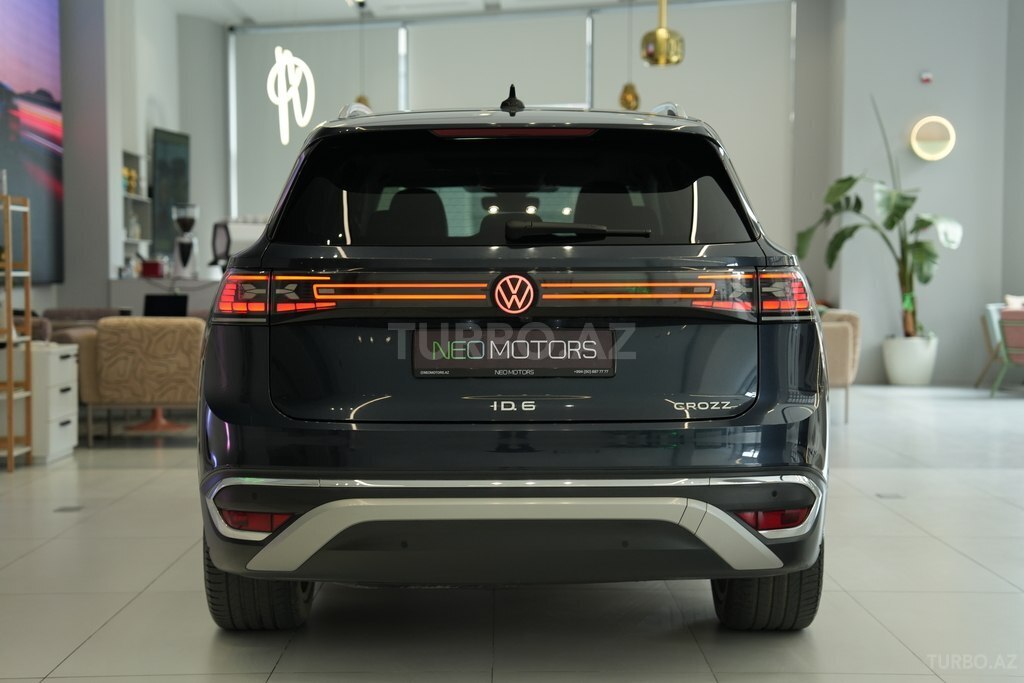 Volkswagen ID.6 Crozz