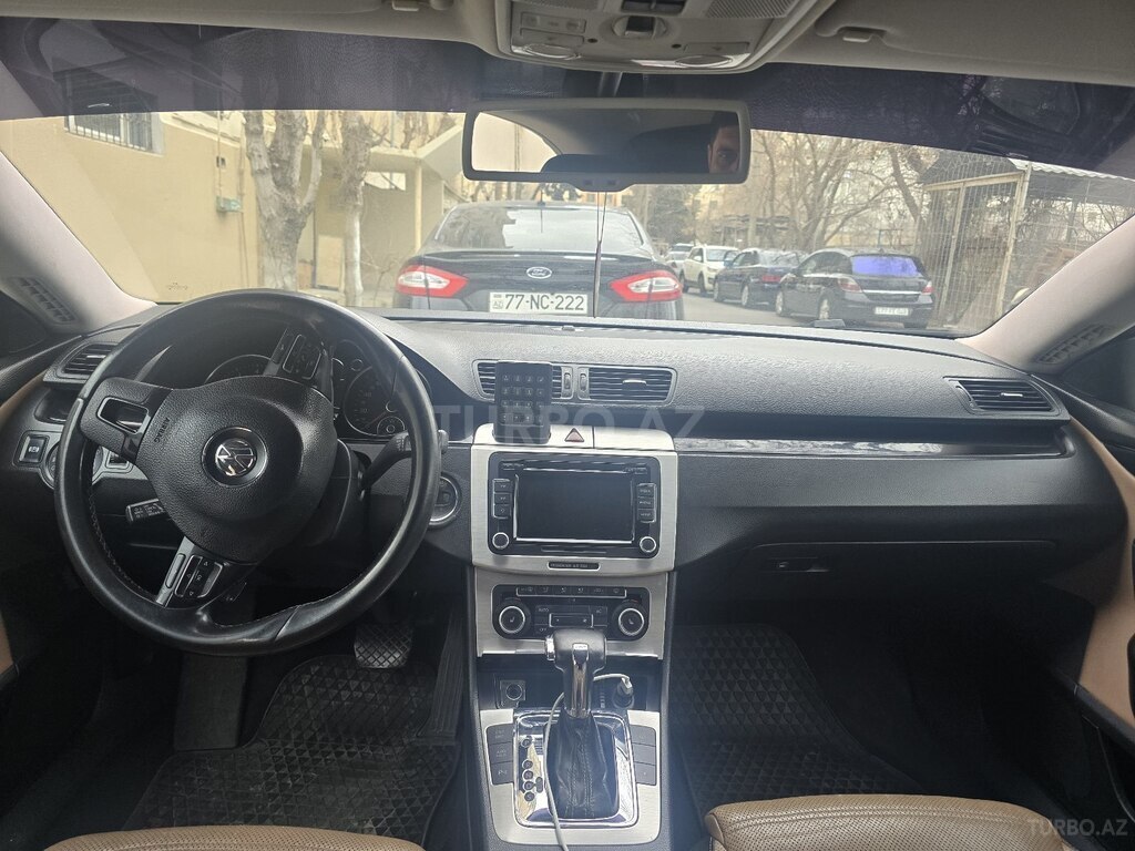 Volkswagen Passat CC