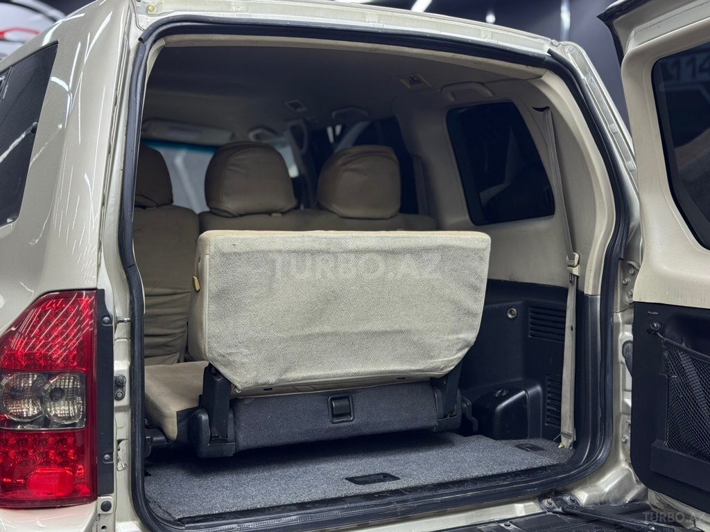 Mitsubishi Pajero