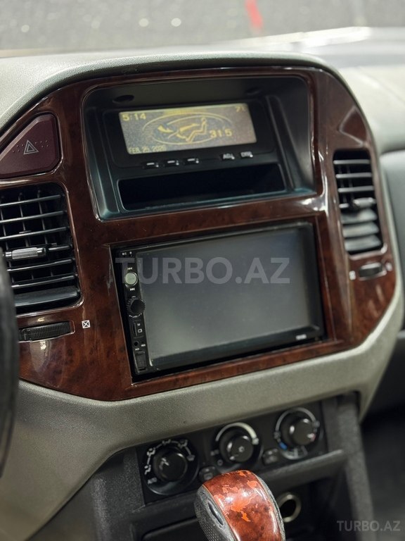 Mitsubishi Pajero